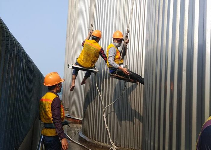 Vệ sinh tại bia Sài Gòn Tây Đô