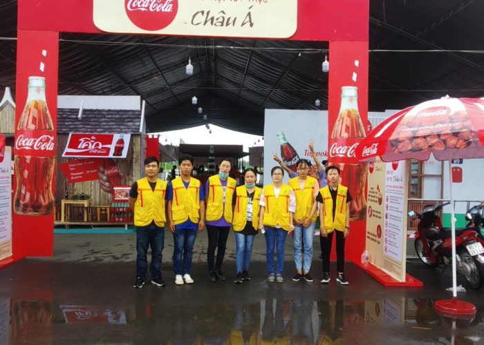 Vệ sinh sự kiện Coca Cola tại An Giang