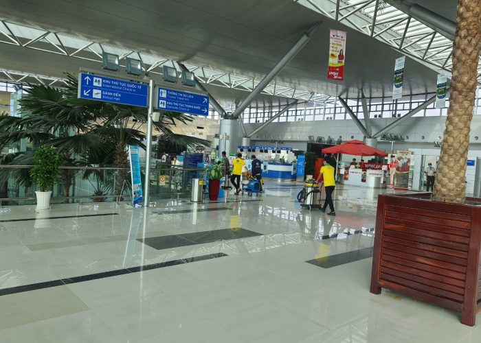 Giặt ghế tại sân bay quốc tế Cần Thơ