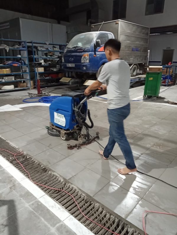 Dịch Vụ Chà Sàn Đánh Bóng Sàn Chuyên Nghiệp