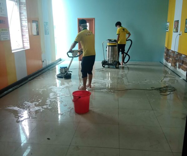 Tại Sao Nên Sử Dụng Dịch Vụ Vệ Sinh Nhà