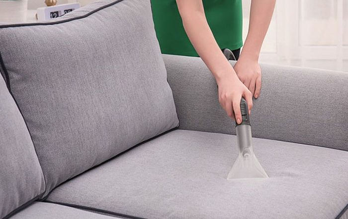 Mẹo Vệ Sinh Ghế Sofa Đơn Giản Mà Hiệu Quả