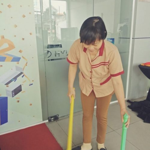 Dịch Vụ Cung Ứng Tạp Vụ Vệ Sinh Trường Học Dịch Vụ Cung Ứng Tạp Vụ Vệ Sinh Trường Học