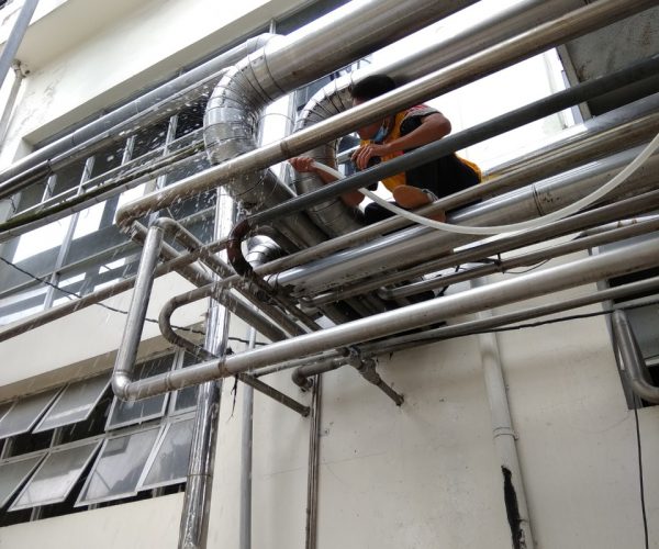 Dịch Vụ Vệ Sinh Ống Khói Chuyên Nghiệp