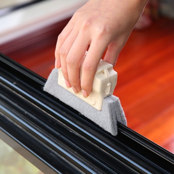 Mẹo Làm Sạch Khe Cửa Sổ Đơn Giản Cực Kì Hiệu Quả